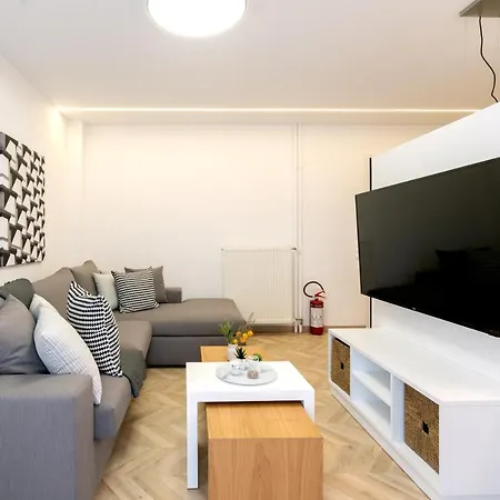 Pagrati'S Best Apartment Athens Exterior photo