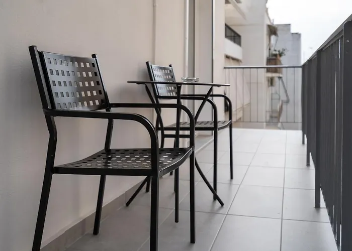 Pagrati\'S Best Apartment